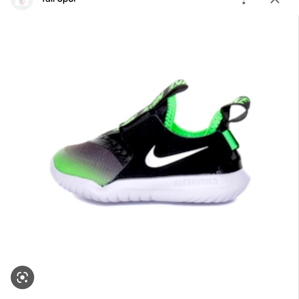 NWOT Baby boy nike flex runner, size 7
